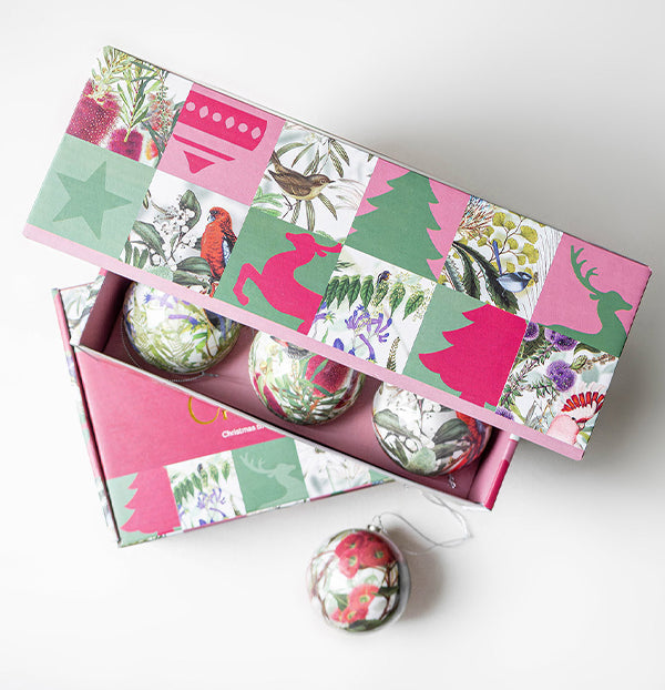 Unique Christmas Gifts Australia delivery is on now and available fast including this Christmas Bauble gift pack from Koh Living