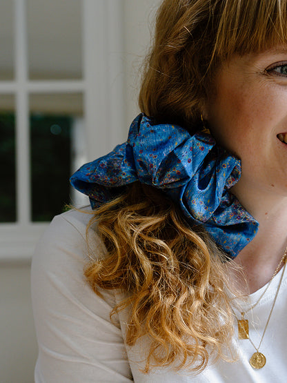 Aboriginal Morning Mist Hair Scrunchie Large